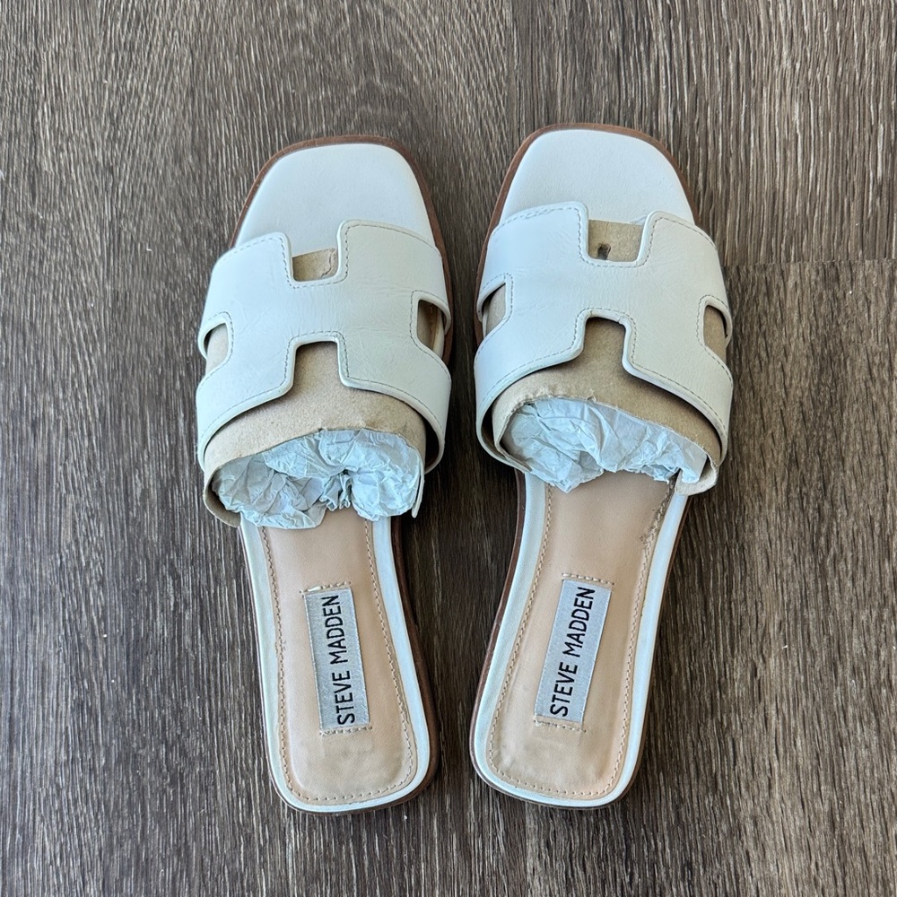 Steve Madden Cream Slide Sandals